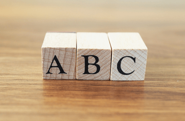 「ABC分析」という手法から仮説・実験・検証を行う